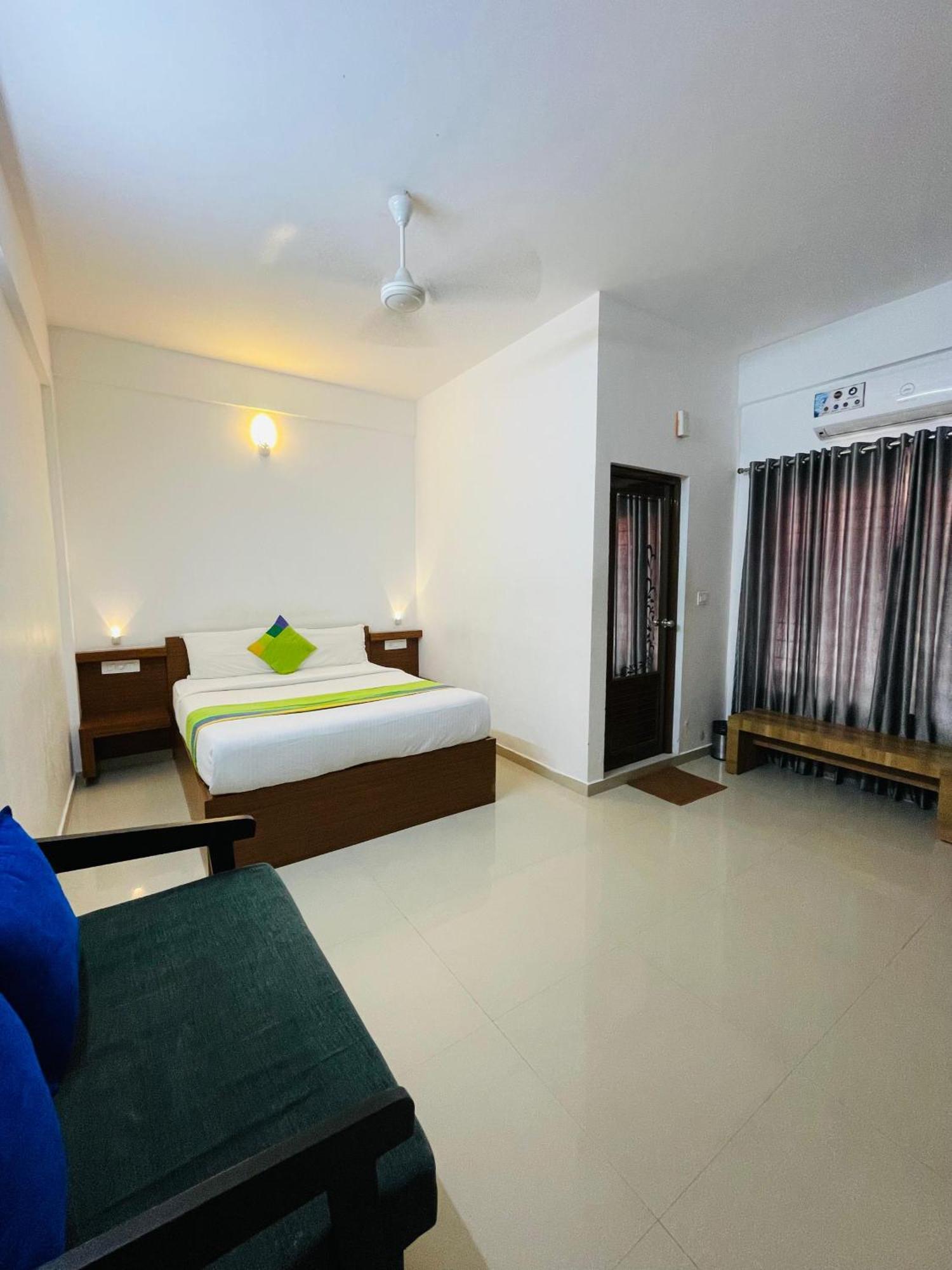 Phoenix Holidays Kochi Ngoại thất bức ảnh
