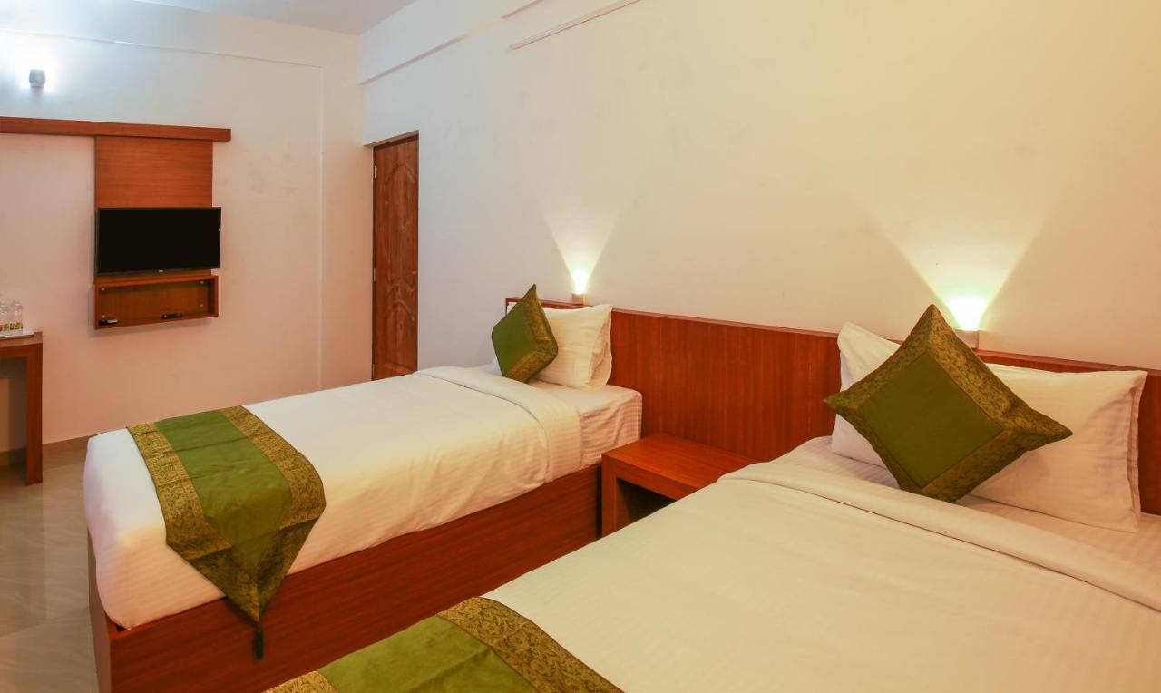 Phoenix Holidays Kochi Ngoại thất bức ảnh