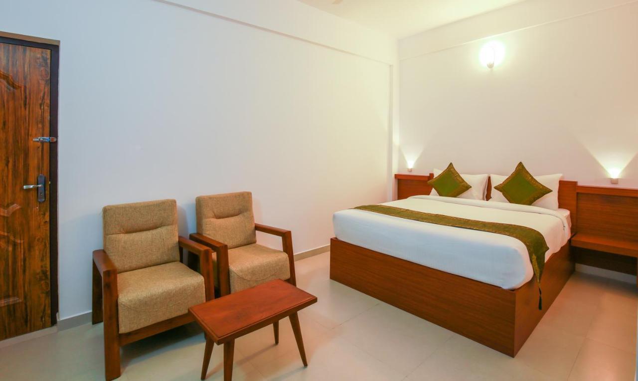 Phoenix Holidays Kochi Ngoại thất bức ảnh